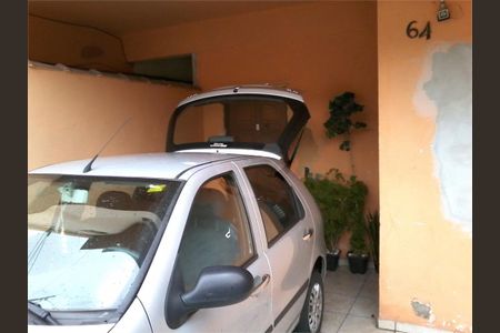 Casa à venda com 240m², 4 quartos e 2 vagas