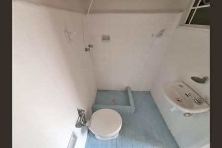 Banheiro de apartamento à venda com 1 quarto, 49m² em Centro, Rio de Janeiro