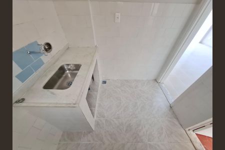 Apartamento à venda com 49m², 1 quarto e sem vaga Apartamento à venda com 49m², 1 quarto e sem vagaCozinha