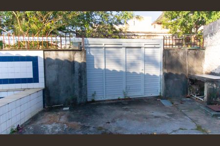 Casa à venda com 240m², 4 quartos e 1 vaga Casa à venda com 240m², 4 quartos e 1 vagaVista do Banheiro do Quarto 4