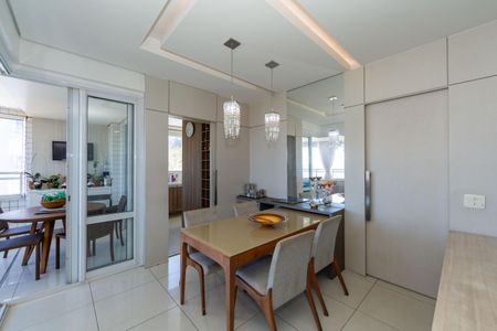 Sala de apartamento à venda com 3 quartos, 103m² em Vila da Serra, Nova Lima