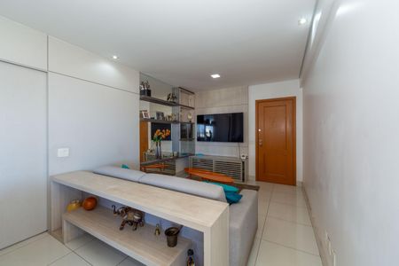 Sala de apartamento à venda com 3 quartos, 103m² em Vila da Serra, Nova Lima