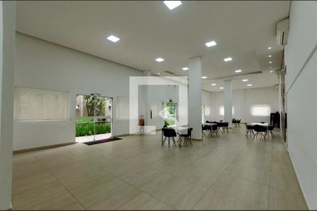 Apartamento à venda com 44m², 2 quartos e 1 vaga Apartamento à venda com 44m², 2 quartos e 1 vagaÁrea comum - Salão de festas