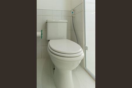 Apartamento à venda com 124m², 3 quartos e 2 vagas Apartamento à venda com 124m², 3 quartos e 2 vagasBanheiro da Suíte 1