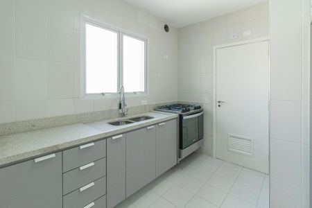 Apartamento à venda com 124m², 3 quartos e 2 vagas Apartamento à venda com 124m², 3 quartos e 2 vagasCozinha