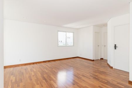 Apartamento à venda com 124m², 3 quartos e 2 vagas Apartamento à venda com 124m², 3 quartos e 2 vagasSala