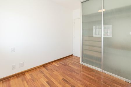 Apartamento à venda com 124m², 3 quartos e 2 vagas Apartamento à venda com 124m², 3 quartos e 2 vagasSuíte 3