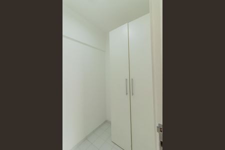 Apartamento à venda com 124m², 3 quartos e 2 vagas Apartamento à venda com 124m², 3 quartos e 2 vagasÁrea de Serviço