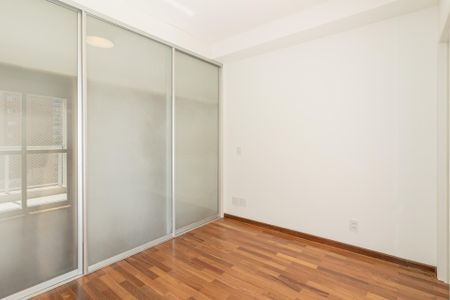 Apartamento à venda com 124m², 3 quartos e 2 vagas Apartamento à venda com 124m², 3 quartos e 2 vagasSuíte 1