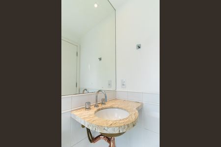 Apartamento à venda com 124m², 3 quartos e 2 vagas Apartamento à venda com 124m², 3 quartos e 2 vagasBanheiro da Suíte 2