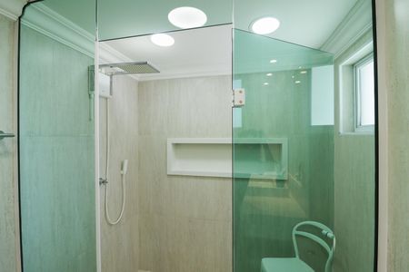 Casa à venda com 340m², 3 quartos e 3 vagas Casa à venda com 340m², 3 quartos e 3 vagasBanheiro da Suíte