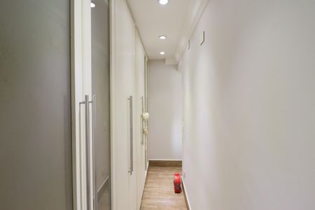 Casa à venda com 340m², 3 quartos e 3 vagas Casa à venda com 340m², 3 quartos e 3 vagasSuíte