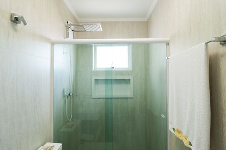 Casa à venda com 340m², 3 quartos e 3 vagas Casa à venda com 340m², 3 quartos e 3 vagasBanheiro da Suíte 3