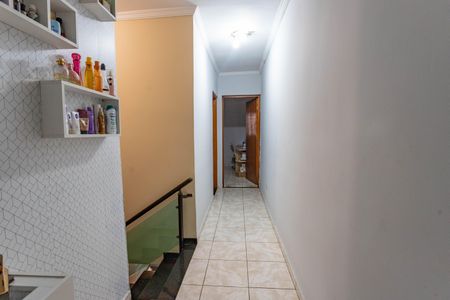 Casa à venda com 245m², 3 quartos e 2 vagas Casa à venda com 245m², 3 quartos e 2 vagasCorredor