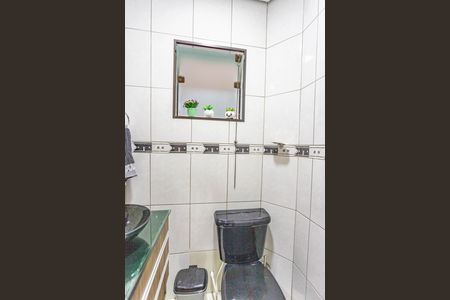 Casa à venda com 245m², 3 quartos e 2 vagas Casa à venda com 245m², 3 quartos e 2 vagasLavabo