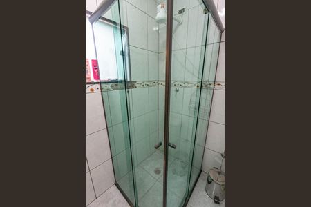 Casa à venda com 245m², 3 quartos e 2 vagas Casa à venda com 245m², 3 quartos e 2 vagasBanheiro da suíte 2