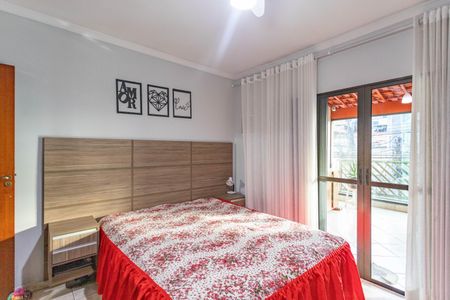 Casa à venda com 245m², 3 quartos e 2 vagas Casa à venda com 245m², 3 quartos e 2 vagasQuarto 1 - suíte