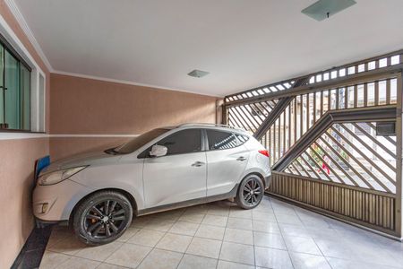 Casa à venda com 245m², 3 quartos e 2 vagas Casa à venda com 245m², 3 quartos e 2 vagasGaragem