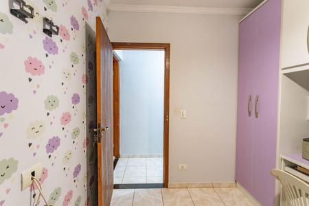 Casa à venda com 245m², 3 quartos e 2 vagas Casa à venda com 245m², 3 quartos e 2 vagasQuarto 2 - suíte