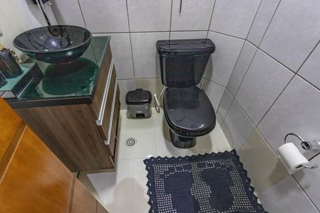 Casa à venda com 245m², 3 quartos e 2 vagas Casa à venda com 245m², 3 quartos e 2 vagasLavabo