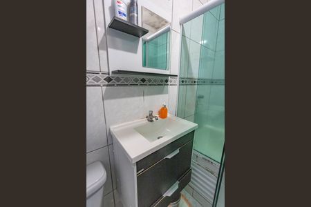 Casa à venda com 245m², 3 quartos e 2 vagas Casa à venda com 245m², 3 quartos e 2 vagasBanheiro da suíte 1