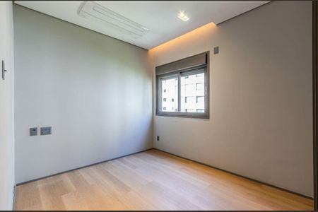 Apartamento à venda com 3 quartos, 185m² em Itaim Bibi, São Paulo