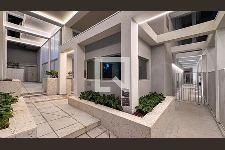 Apartamento à venda com 94m², 2 quartos e 1 vaga Apartamento à venda com 94m², 2 quartos e 1 vagaFachada