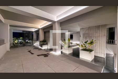 Apartamento à venda com 94m², 2 quartos e 1 vaga Apartamento à venda com 94m², 2 quartos e 1 vagaÁrea comum