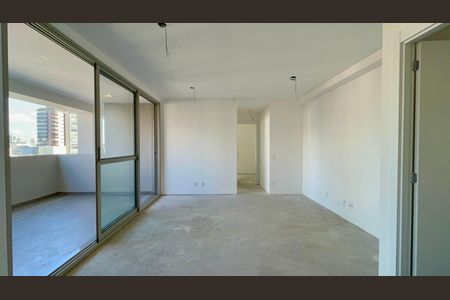 Apartamento à venda com 94m², 2 quartos e 1 vaga Apartamento à venda com 94m², 2 quartos e 1 vagaSala