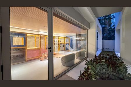 Apartamento à venda com 94m², 2 quartos e 1 vaga Apartamento à venda com 94m², 2 quartos e 1 vagaÁrea comum