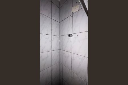 Casa à venda com 98m², 2 quartos e 2 vagas Casa à venda com 98m², 2 quartos e 2 vagasBanheiro Social