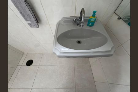 Casa à venda com 165m², 3 quartos e 4 vagas Casa à venda com 165m², 3 quartos e 4 vagasBanheiro da Suíte