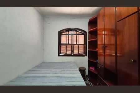 Casa à venda com 400m², 3 quartos e sem vaga Casa à venda com 400m², 3 quartos e sem vagaQuarto