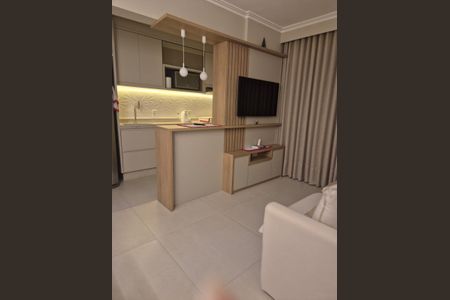 Apartamento à venda com 65m², 2 quartos e 1 vaga Apartamento à venda com 65m², 2 quartos e 1 vagaSala
