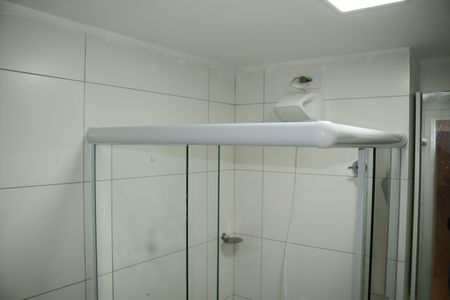 Banheiro de apartamento à venda com 1 quarto, 26m² em Vila Buarque, São Paulo