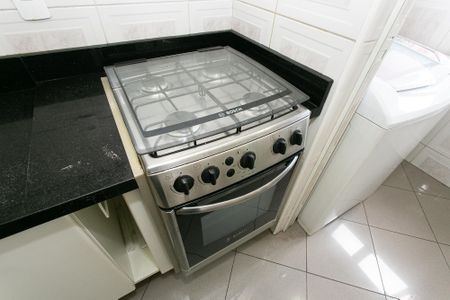 Apartamento à venda com 60m², 2 quartos e 2 vagas Apartamento à venda com 60m², 2 quartos e 2 vagasCozinha - Fogão