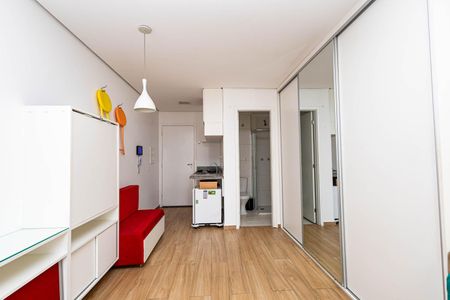 Studio à venda com 28m², 1 quarto e sem vaga Studio à venda com 28m², 1 quarto e sem vagaStudio
