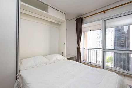 Studio à venda com 28m², 1 quarto e sem vaga Studio à venda com 28m², 1 quarto e sem vagaStudio