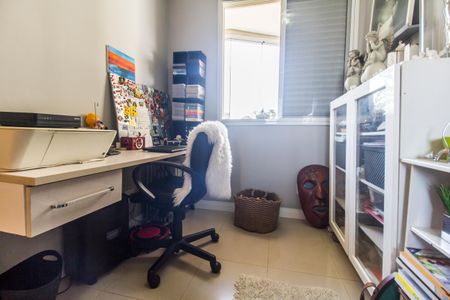 Apartamento à venda com 100m², 3 quartos e 2 vagasQuarto 2