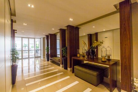 Apartamento à venda com 100m², 3 quartos e 2 vagasHall social