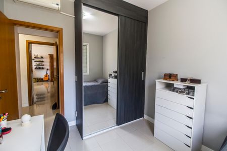 Apartamento à venda com 100m², 3 quartos e 2 vagasQuarto 1