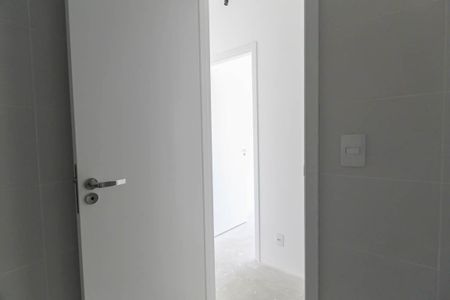 Apartamento à venda com 63m², 2 quartos e 1 vaga Apartamento à venda com 63m², 2 quartos e 1 vagaBanheiro