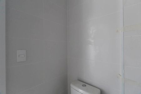 Apartamento à venda com 63m², 2 quartos e 1 vaga Apartamento à venda com 63m², 2 quartos e 1 vagaBanheiro