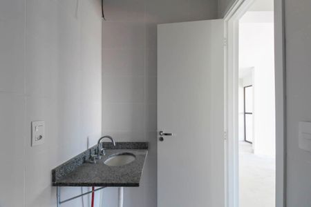 Apartamento à venda com 63m², 2 quartos e 1 vaga Apartamento à venda com 63m², 2 quartos e 1 vagaBanheiro