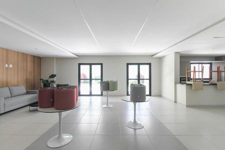 Apartamento à venda com 67m², 2 quartos e 1 vagaÁrea comum