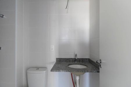 Apartamento à venda com 80m², 3 quartos e 1 vaga Apartamento à venda com 80m², 3 quartos e 1 vagaBanheiro