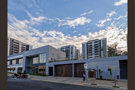 Apartamento à venda com 152m², 3 quartos e 3 vagas Apartamento à venda com 152m², 3 quartos e 3 vagasFachada