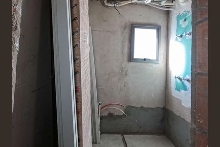 Apartamento à venda com 152m², 3 quartos e 3 vagas Apartamento à venda com 152m², 3 quartos e 3 vagasBanheiro da Suíte 1