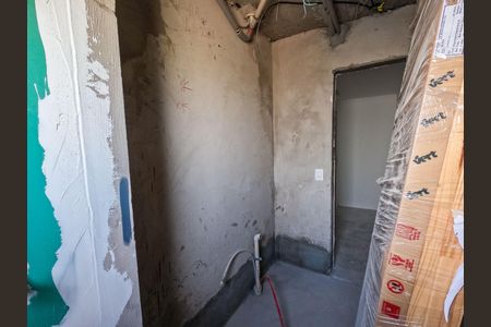 Apartamento à venda com 152m², 3 quartos e 3 vagas Apartamento à venda com 152m², 3 quartos e 3 vagasBanheiro da Suíte 2