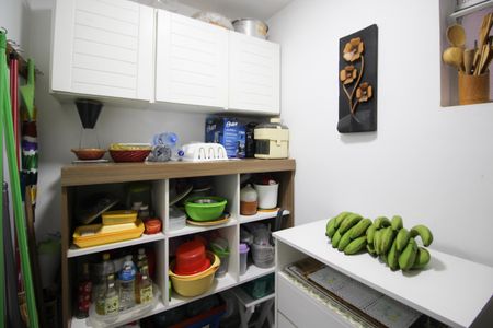 Apartamento à venda com 112m², 2 quartos e 1 vaga Apartamento à venda com 112m², 2 quartos e 1 vagaQuarto de Serviço